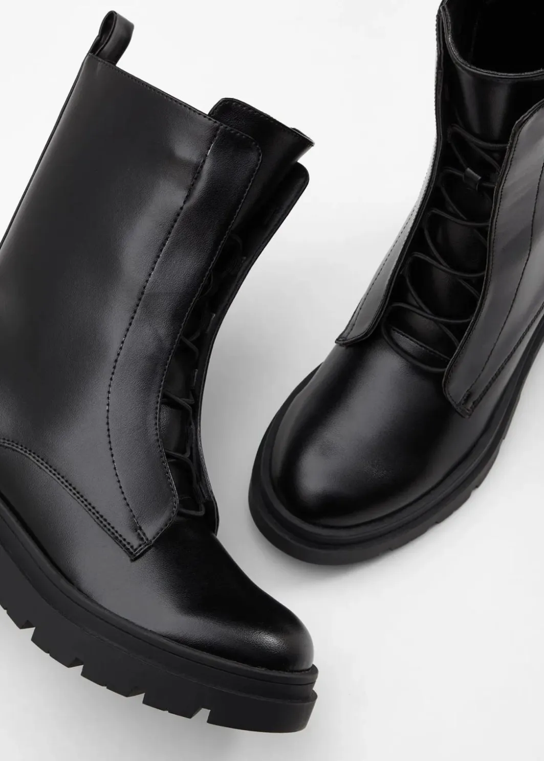 Outlet Schnürboots mit Profilsohle Damen Boots