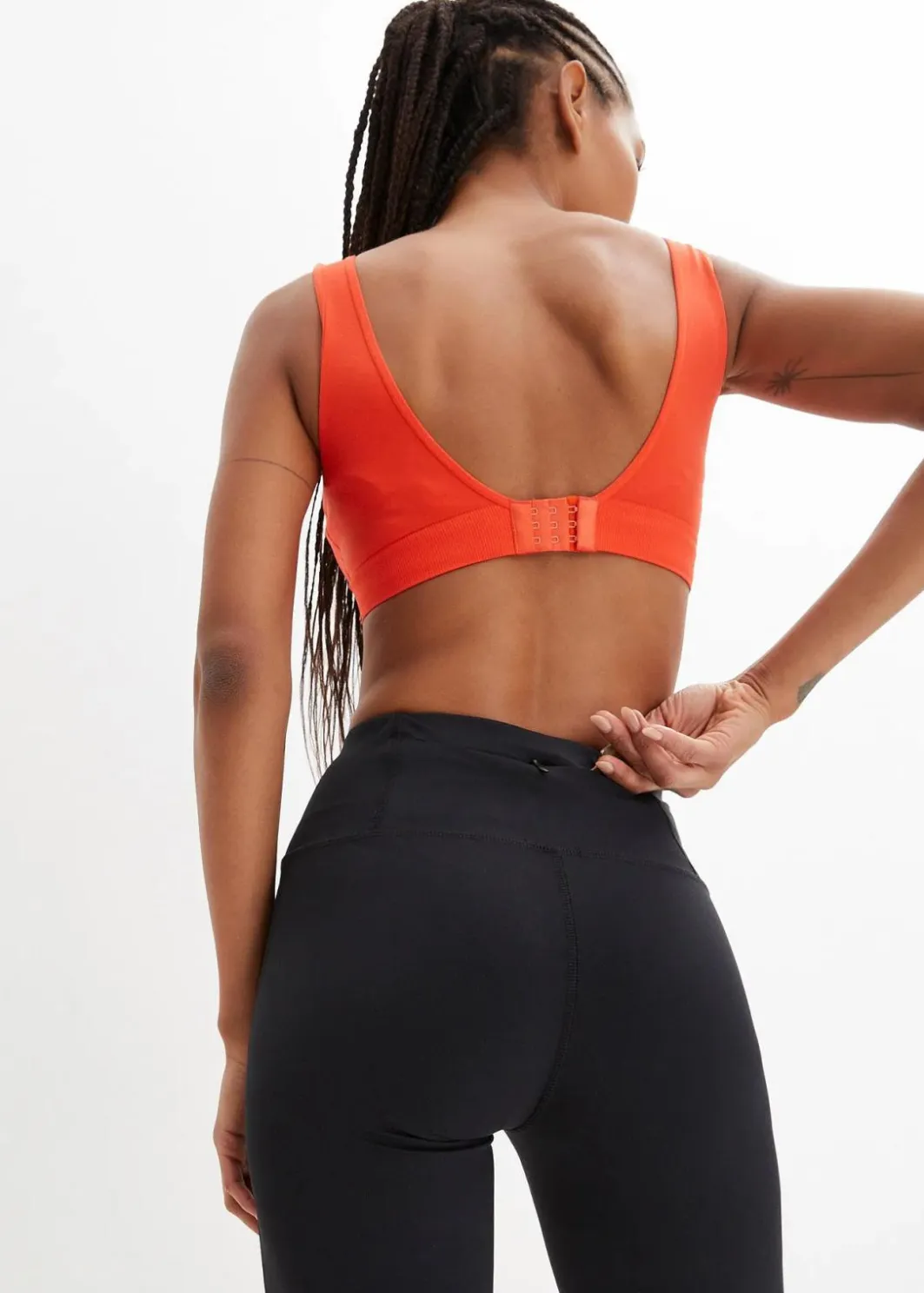 Damen bonprix Bekleidung·Sweat|Bekleidung·Kleider|Shaping Sport-Hose mit Tasche, ausgestellt