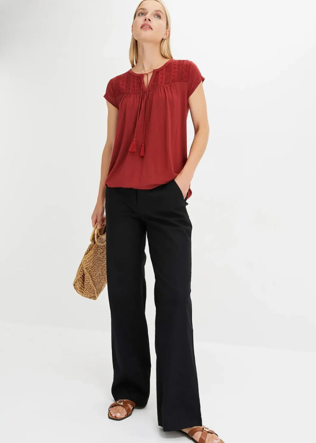 Hot Shirt mit Lochstickerei Damen Shirts & Tops