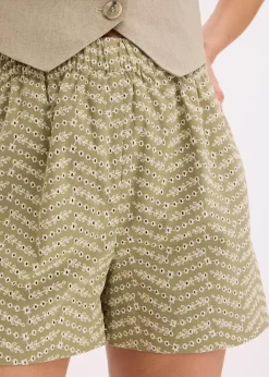 Damen bonprix Shorts|Hosen|Shorts mit Lochstickerei