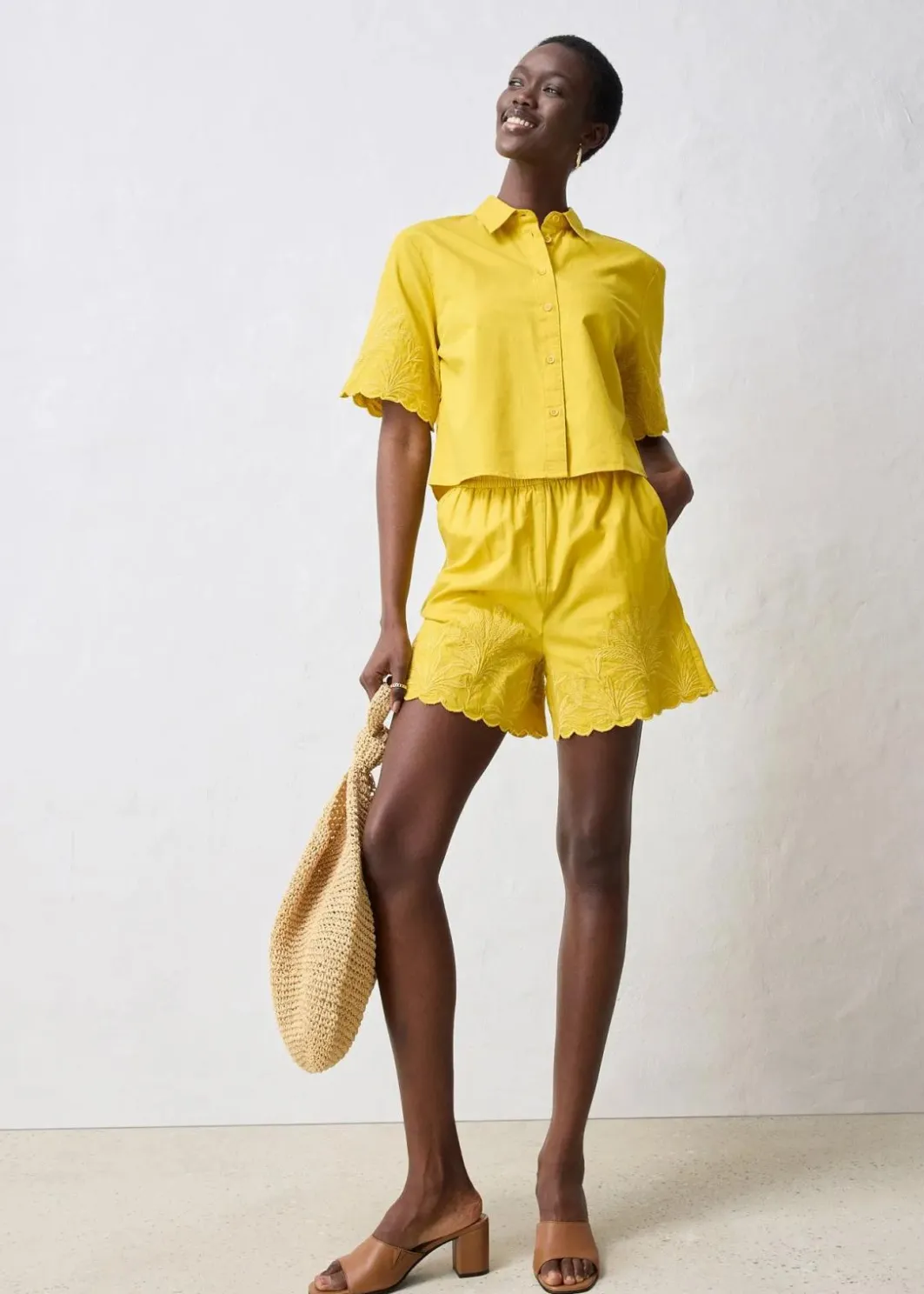 New Shorts mit Seidenanteil Damen Hosen|Premium