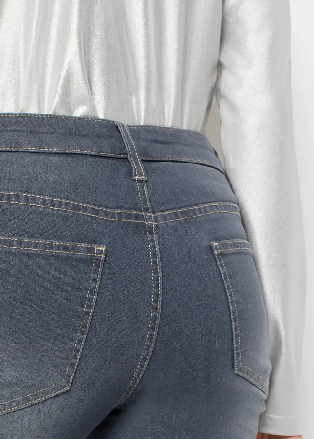 Damen bonprix Bekleidung·Shirts & Tops|Jeans|Skinny-Jeans Low Waist mit Sternendesign