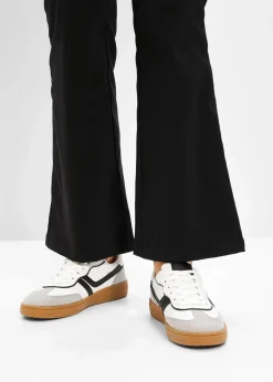 New Sneaker im Retrolook Damen Sneaker