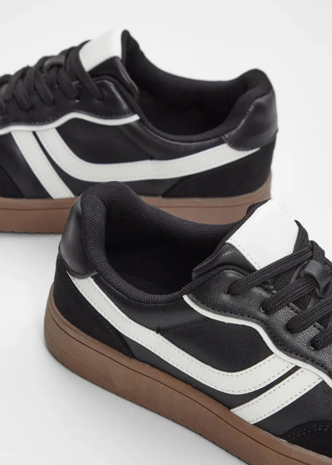 Damen bonprix Sneaker|Sneaker im Retrolook