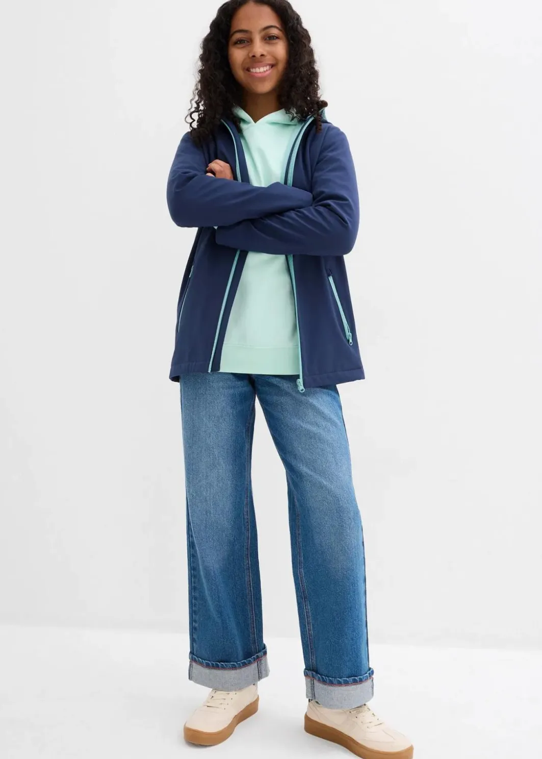 Kinder bonprix Mädchen 9-16 Jahre·Jacken & Outdoor|Mädchen 2-8 Jahre·Nachhaltigere Materialien|Softshelljacke mit Kapuze, wasserabweisend