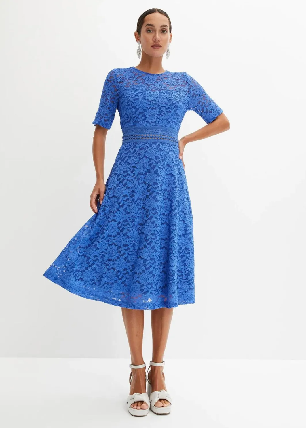 Hot Spitzenkleid mit Häkeleinsatz Damen Bekleidung·Pullover & Strickjacken|Kleider
