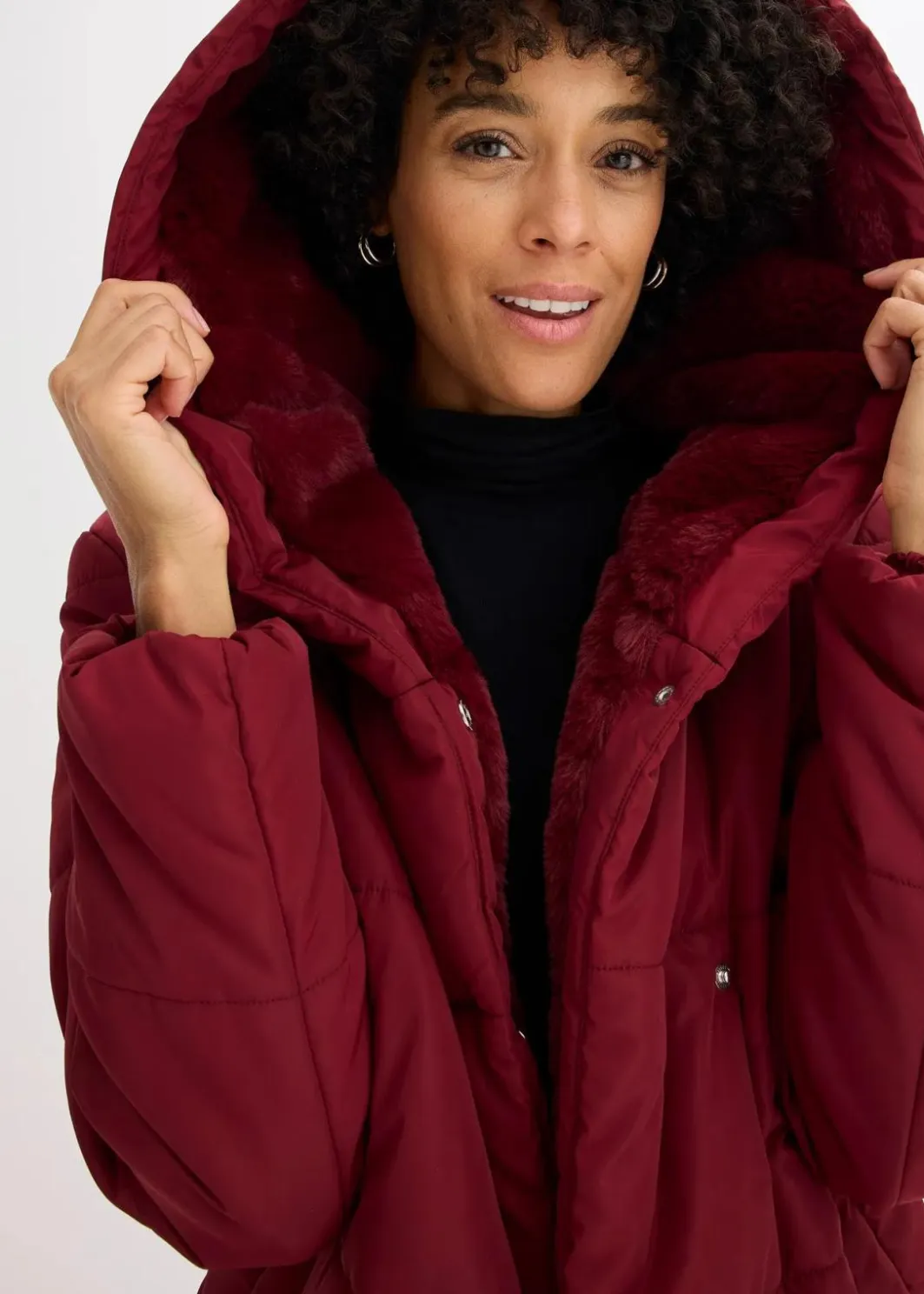 Damen bonprix Jacken & Mäntel|Nachhaltigere Materialien|Steppjacke mit Fellimitatbesatz