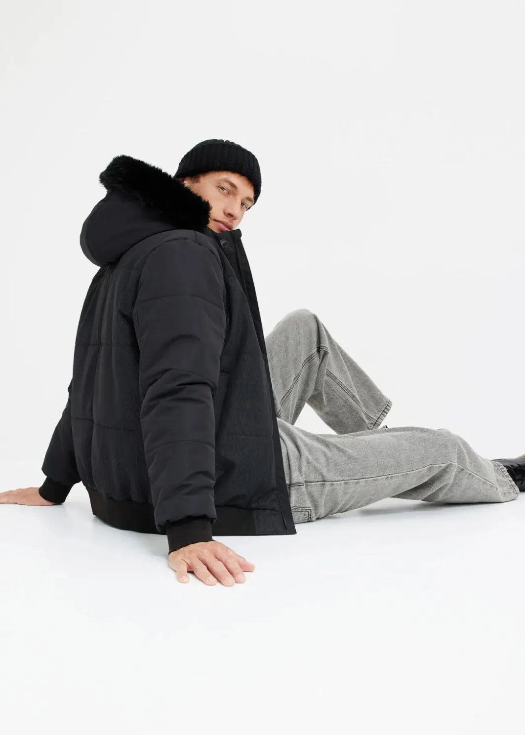 Herren bonprix Große Größen|Jacken & Mäntel|Steppjacke mit Fellkapuze in Blousonform