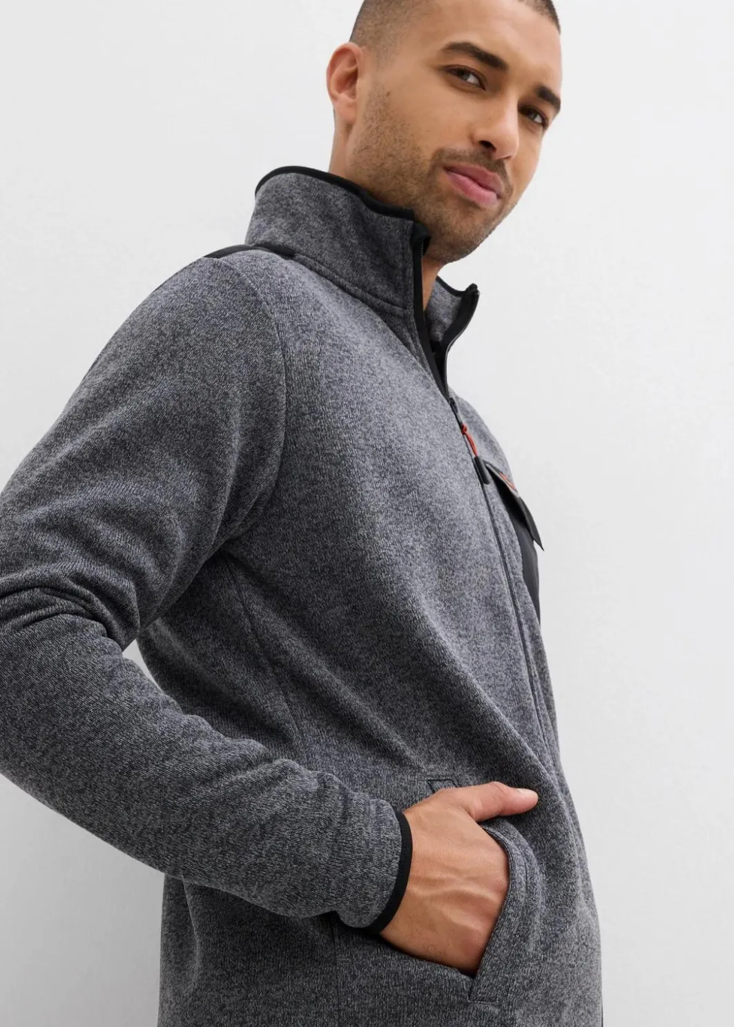 Herren bonprix Große Größen|Outdoorbekleidung|Strickfleecejacke mit praktischen Taschen und sportiven Details