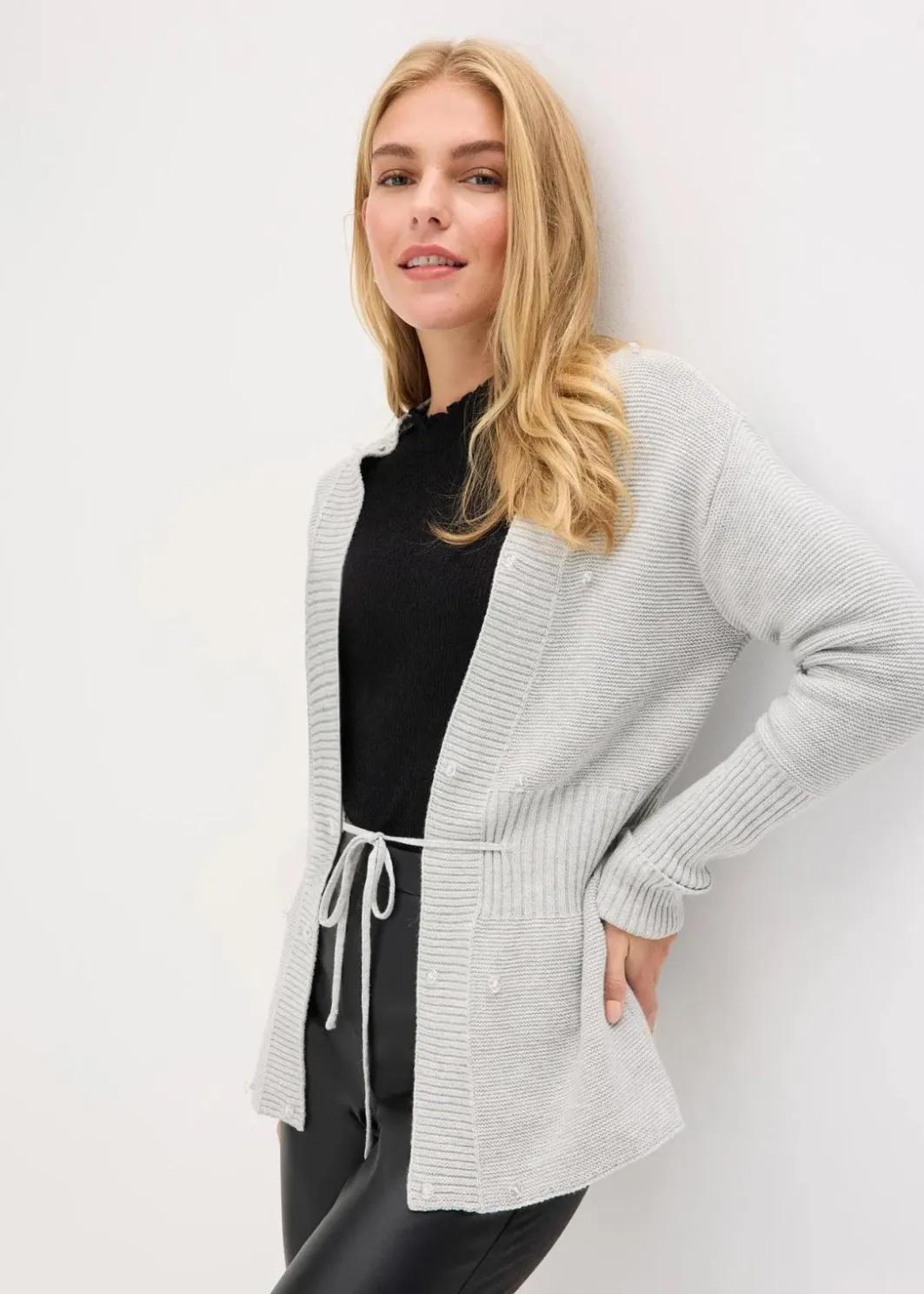 Clearance Strickjacke mit abnehmbarem Fellimitat Damen Bekleidung·Umstandsmode|Bekleidung·Jeans