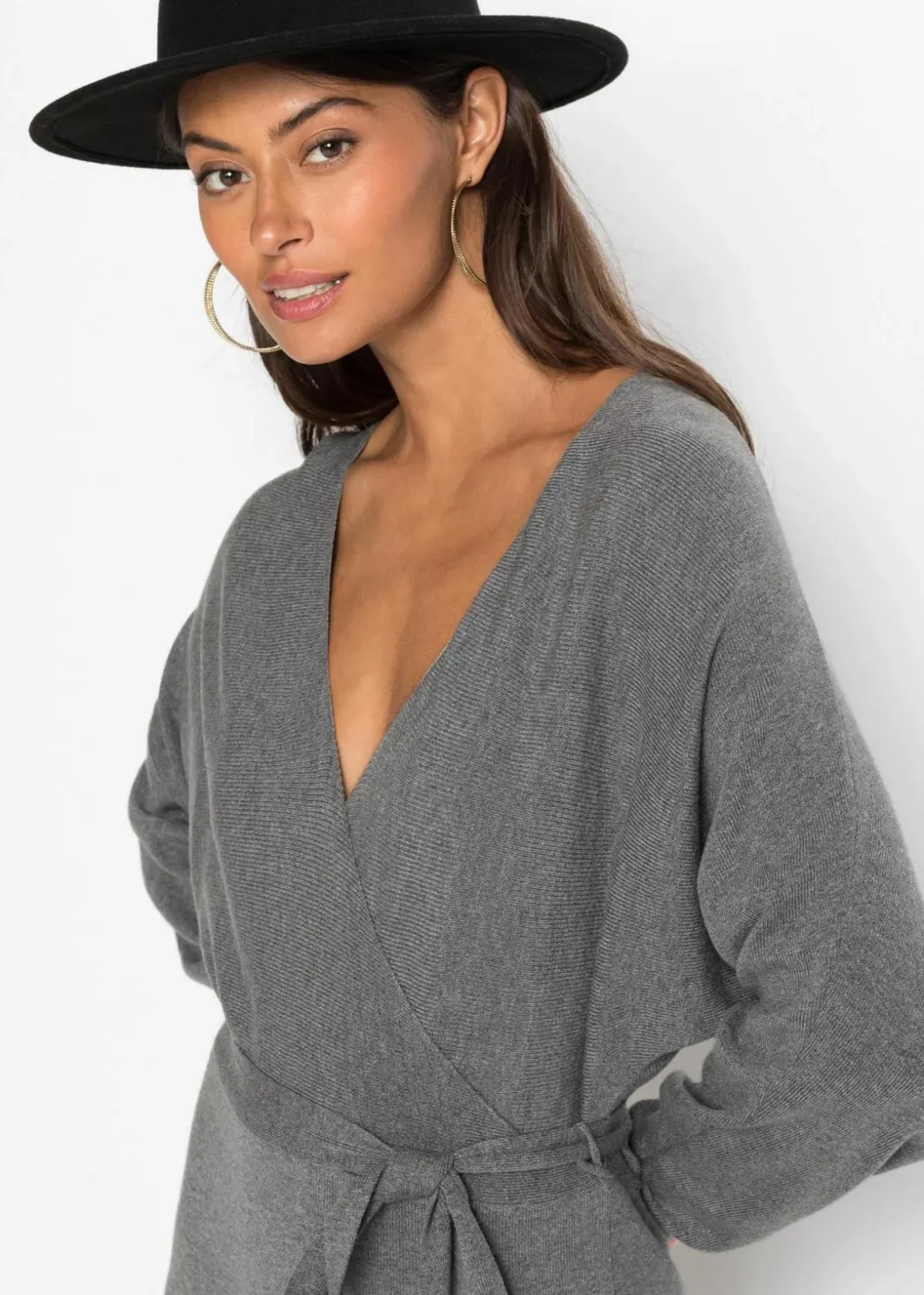 Online Strickkleid aus fließendem Viskose-Mix Damen Kleider|Strickmode
