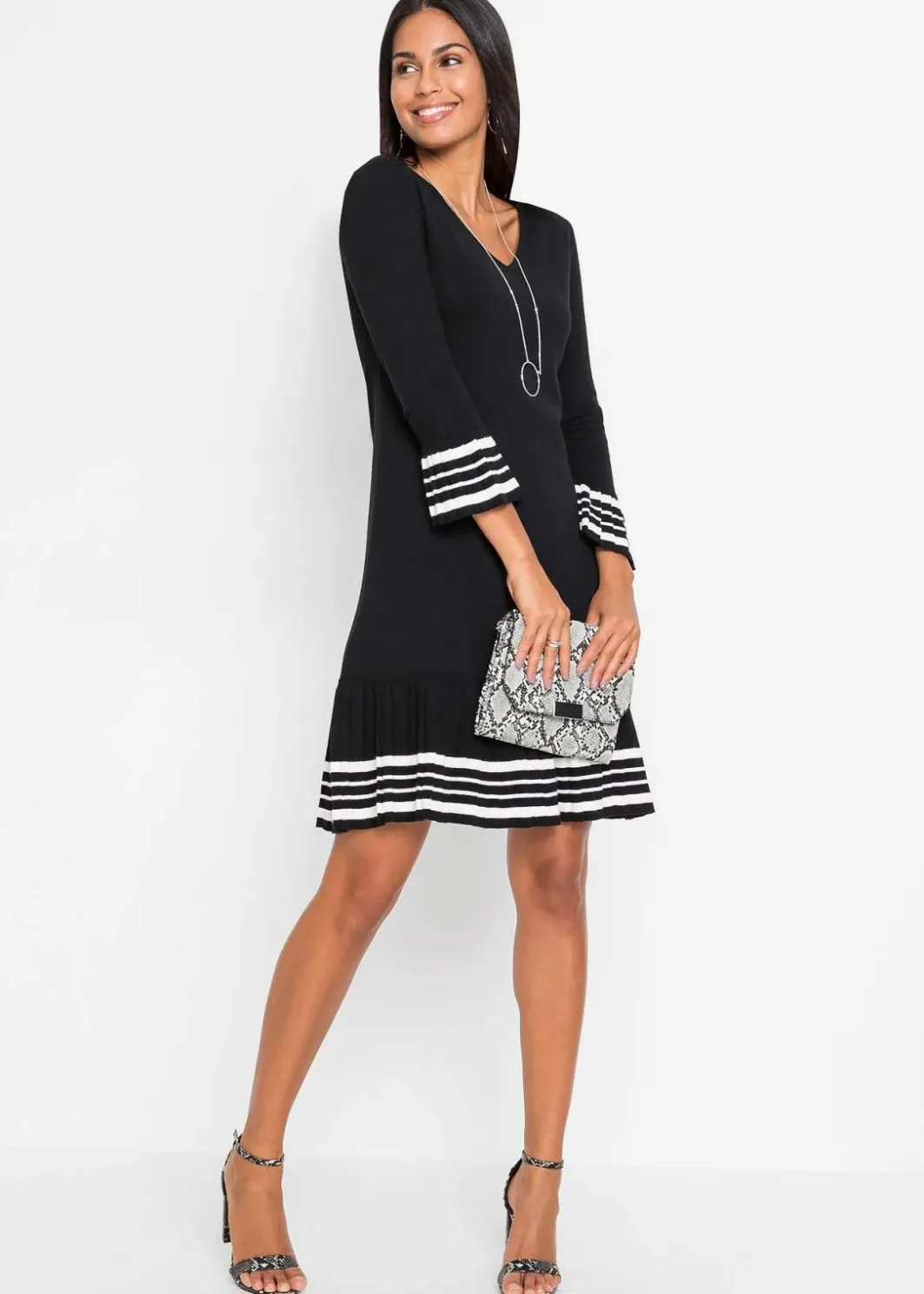 Hot Strickkleid aus weichem Viskose- Mix Damen Bekleidung·Umstandsmode|Bekleidung·Pullover & Strickjacken