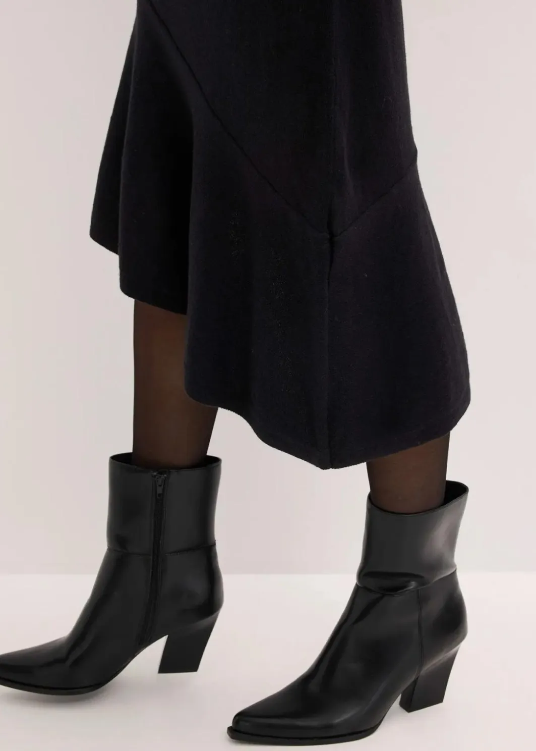 Damen bonprix Bekleidung·Pullover & Strickjacken|Kleider|Strickkleid mit asymmetrischem Saum aus Baumwolle und Kaschmir