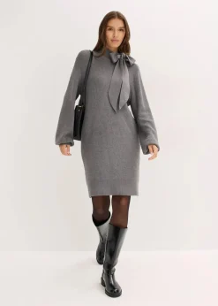 New Strickkleid mit Schleife aus softem Viskose-Mix Damen Bekleidung·Umstandsmode|Strickmode