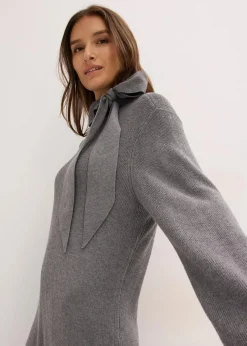 New Strickkleid mit Schleife aus softem Viskose-Mix Damen Bekleidung·Umstandsmode|Strickmode