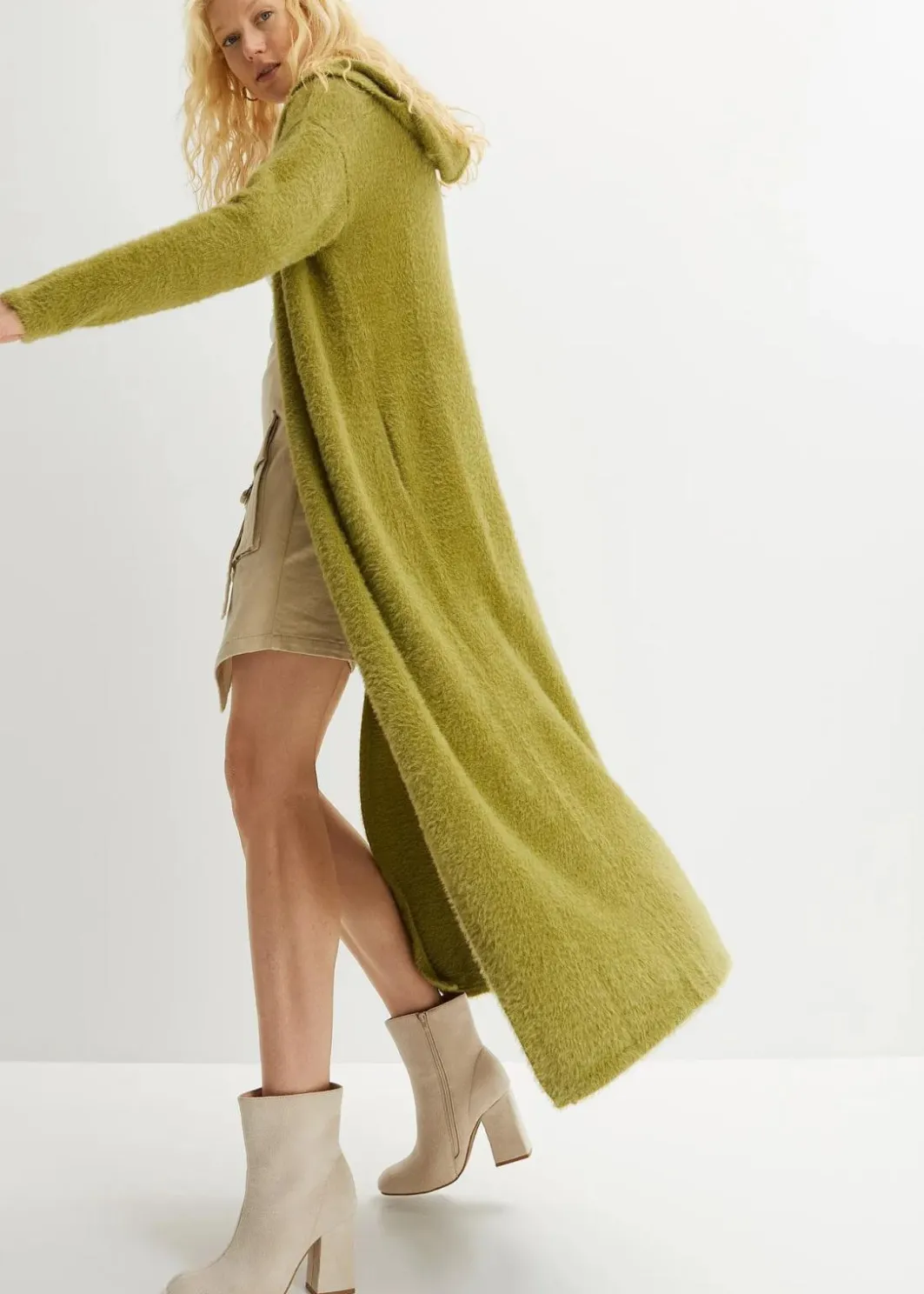 Strickmantel aus weichem Federgarn Damen Pullover & Strickjacken|Bekleidung·Jeans