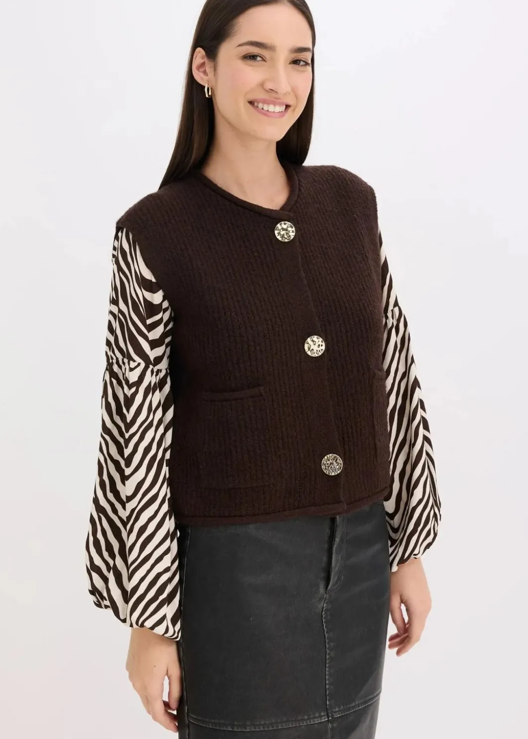 Damen bonprix Bekleidung·Umstandsmode|Bekleidung·Hosen|Strickweste mit dekorativen Knöpfen
