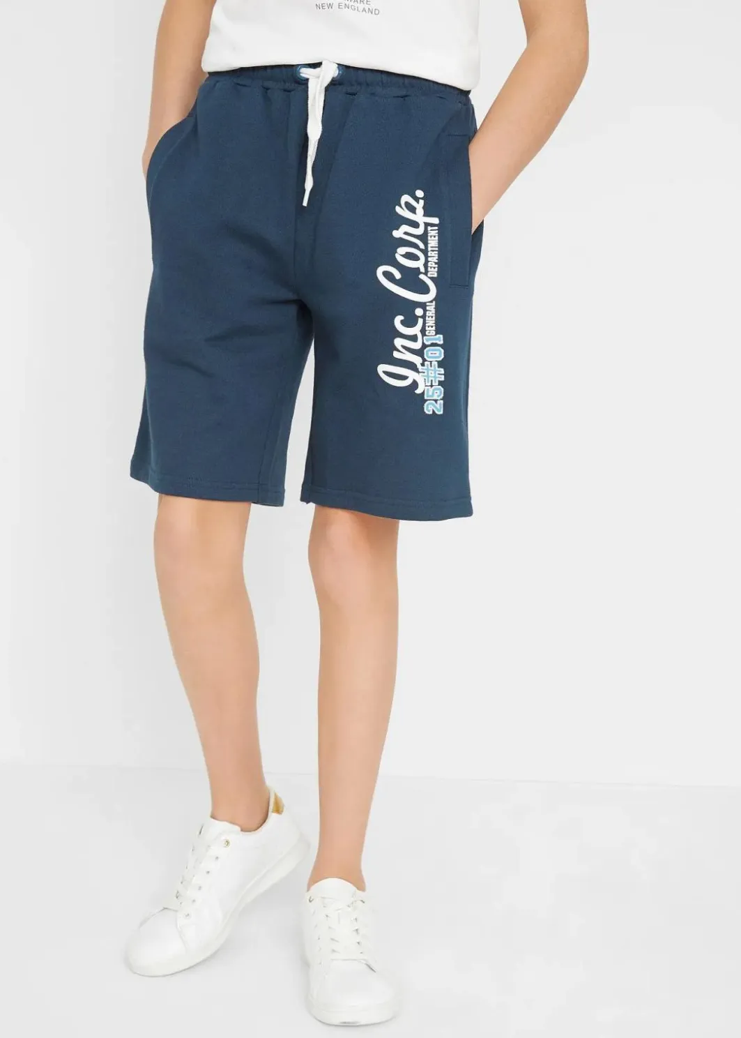 Kinder bonprix Jungen 9-16 Jahre·Shorts|Jungen 2-8 Jahre·Nachhaltigere Materialien|Sweat-Bermuda aus reiner Bio-Baumwolle