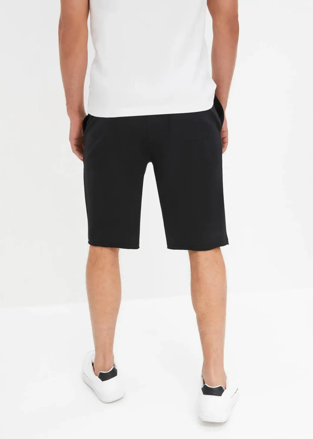 Herren bonprix Große Größen|Shorts|Sweat-Bermuda mit offenen Kanten aus reiner Bio Baumwolle, Loose Fit