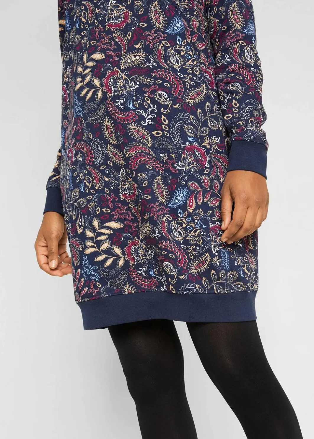 New Sweatkleid, bedruckt, langarm Damen Bekleidung·Blusen & Tuniken|Bekleidung·Pullover & Strickjacken