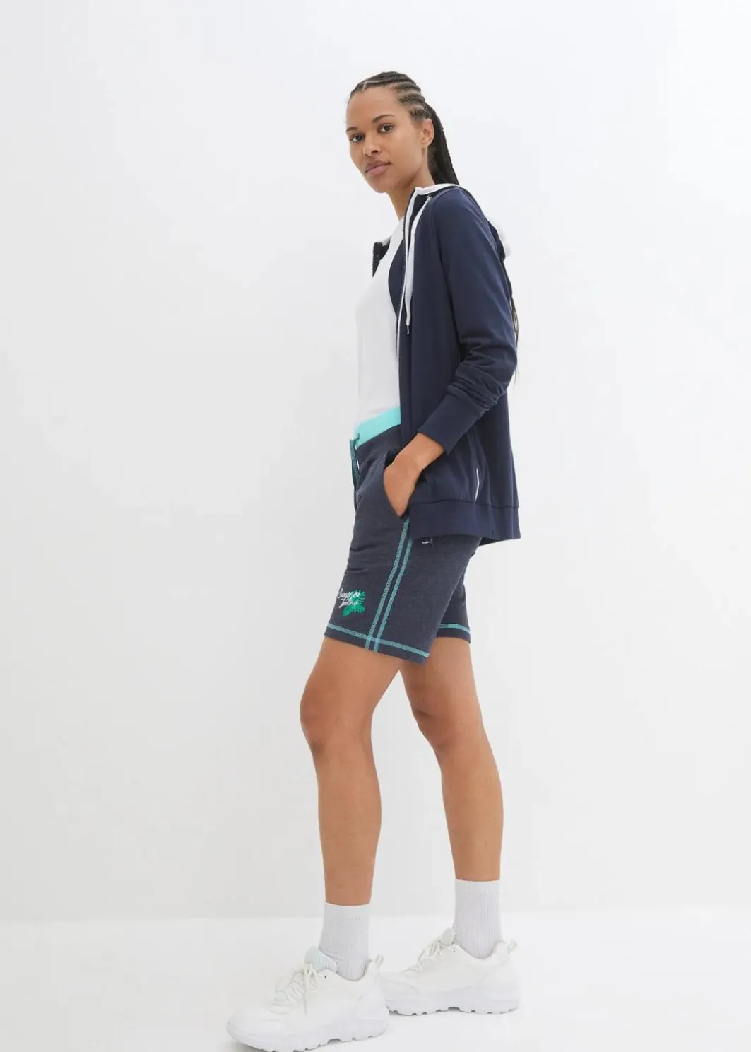 Damen bonprix Hosen|Shorts|Sweat-Shorts aus Baumwoll-Mix