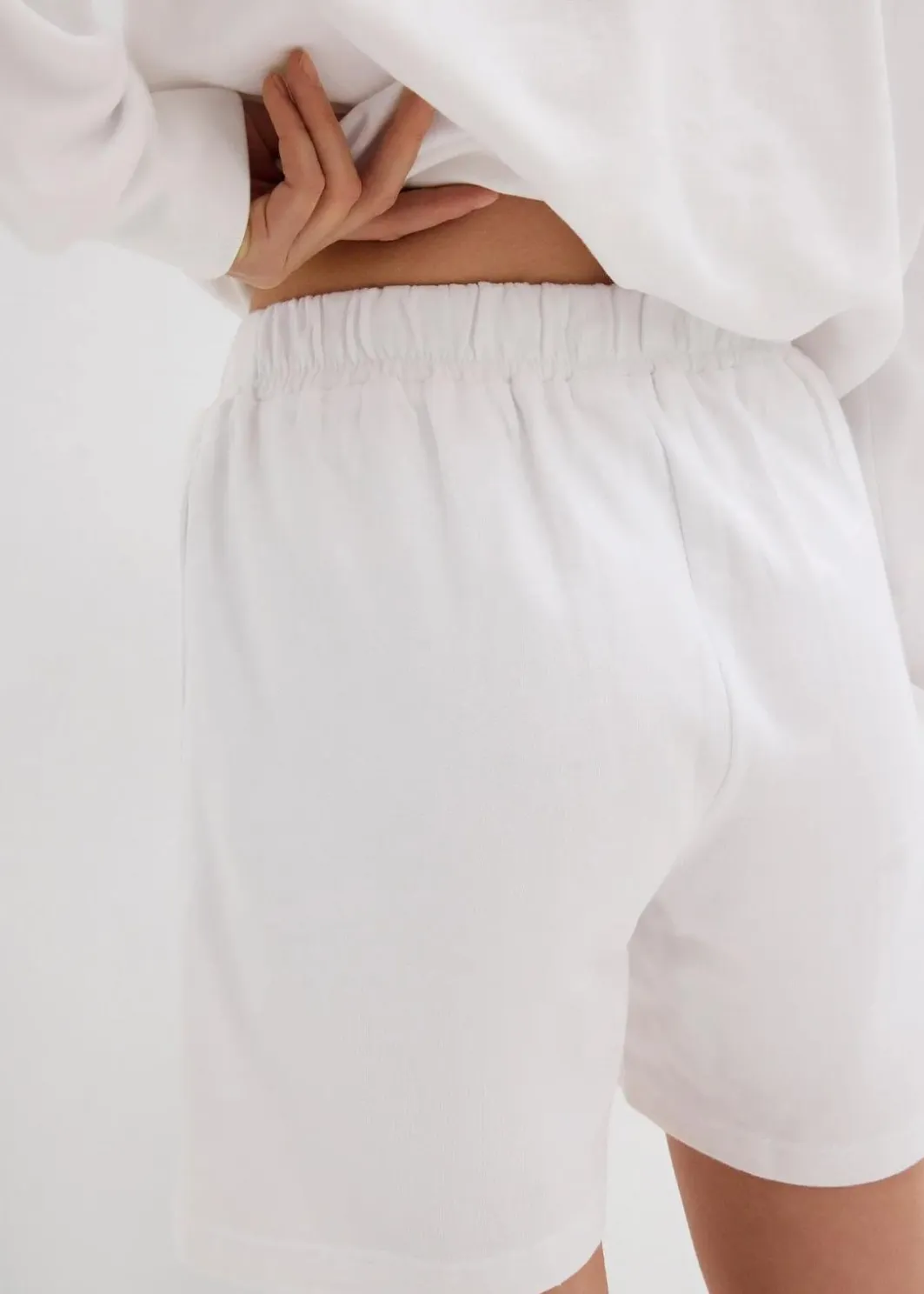 Online Sweat-Shorts mit Stickerei Damen Bekleidung·Outdoorbekleidung|Bekleidung·Blusen & Tuniken