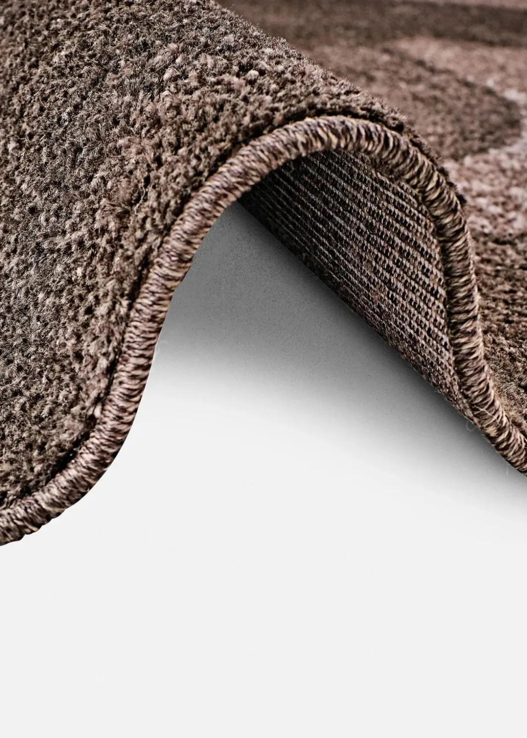 Online Teppich mit graphischer Musterung Veloursteppiche