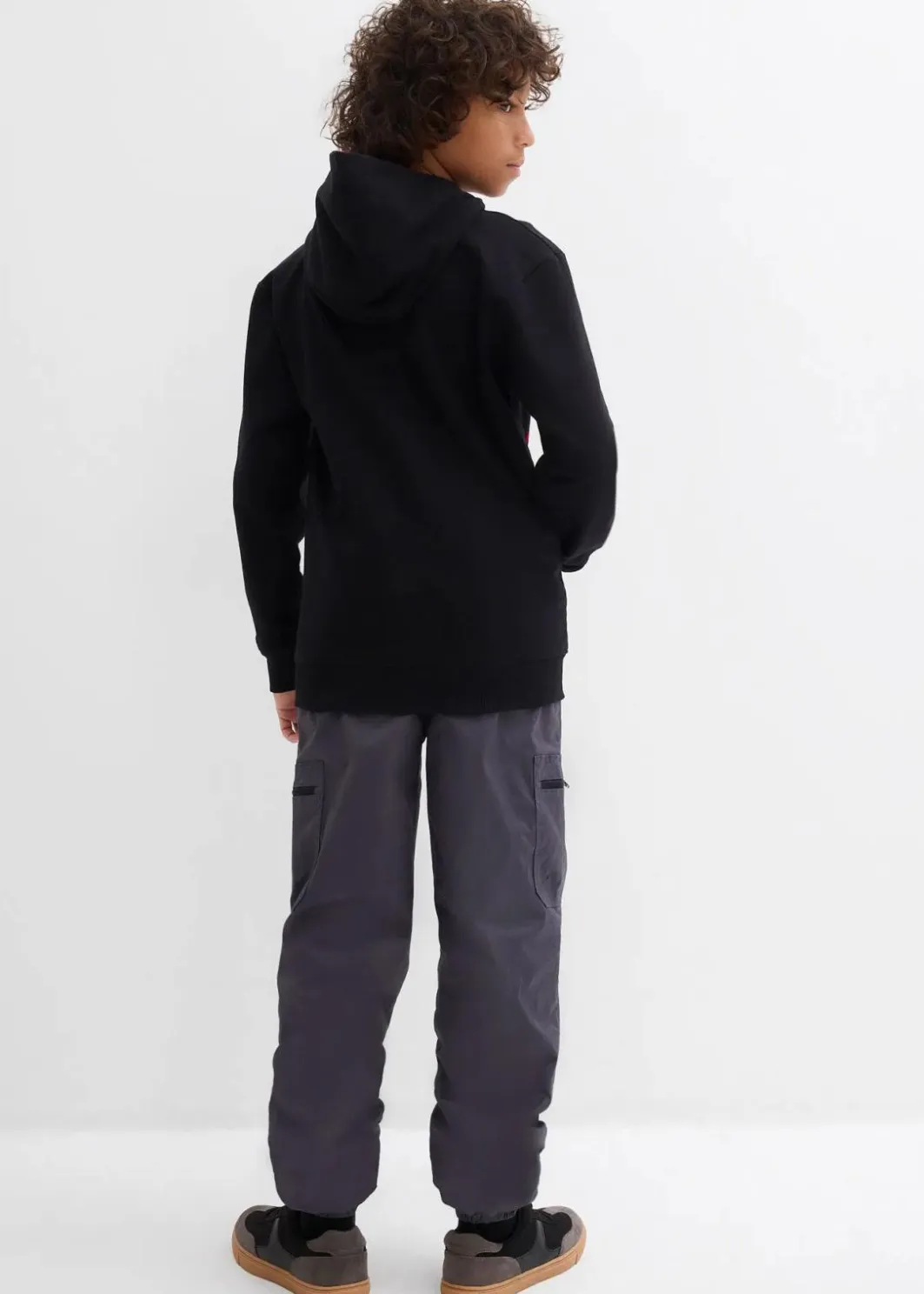 Kinder bonprix Jungen 9-16 Jahre·Jacken & Outdoor|Jungen 9-16 Jahre·Hosen|Thermo Loose Fit Cargohose mit Jerseyfutter