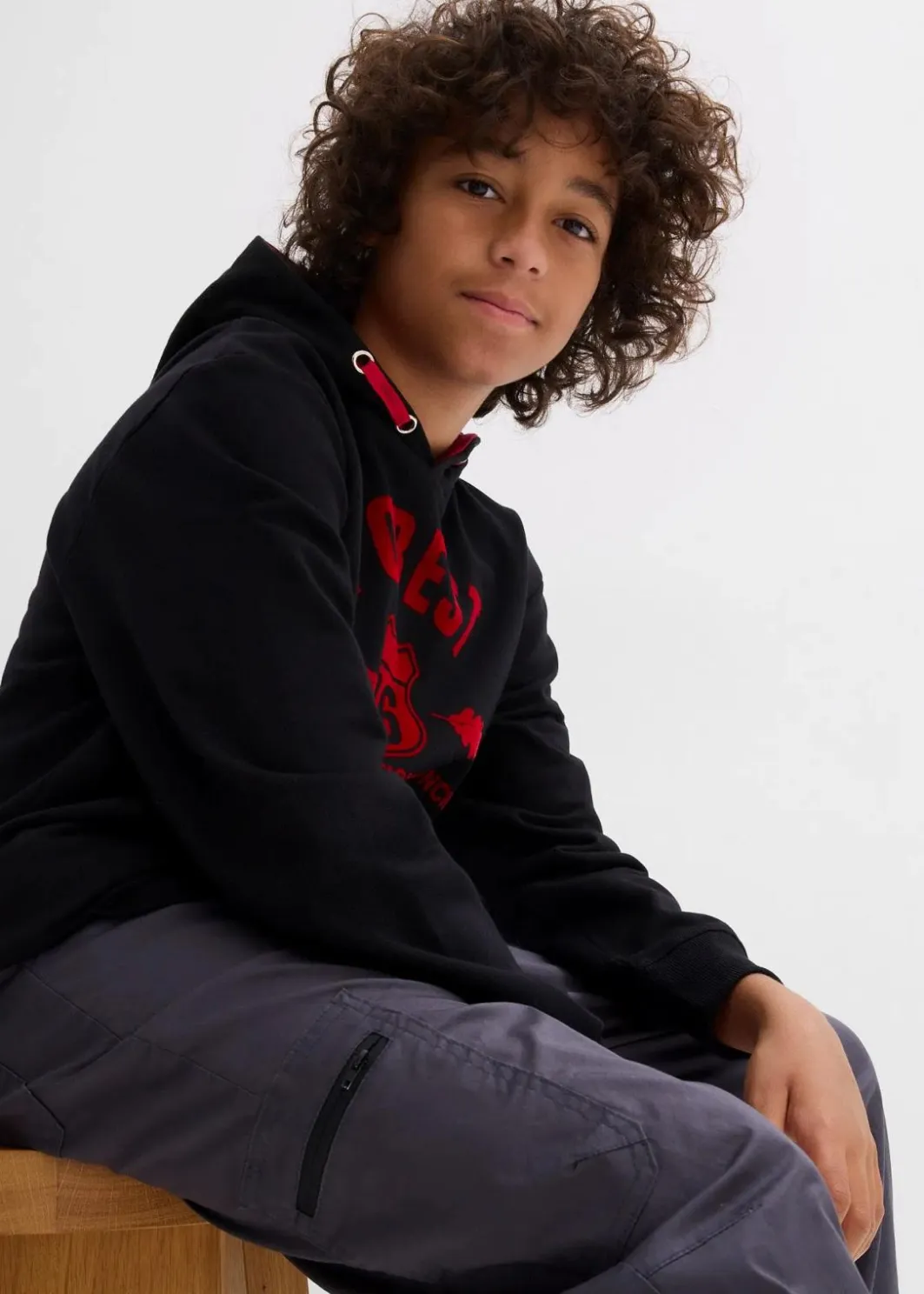 Kinder bonprix Jungen 9-16 Jahre·Jacken & Outdoor|Jungen 9-16 Jahre·Hosen|Thermo Loose Fit Cargohose mit Jerseyfutter
