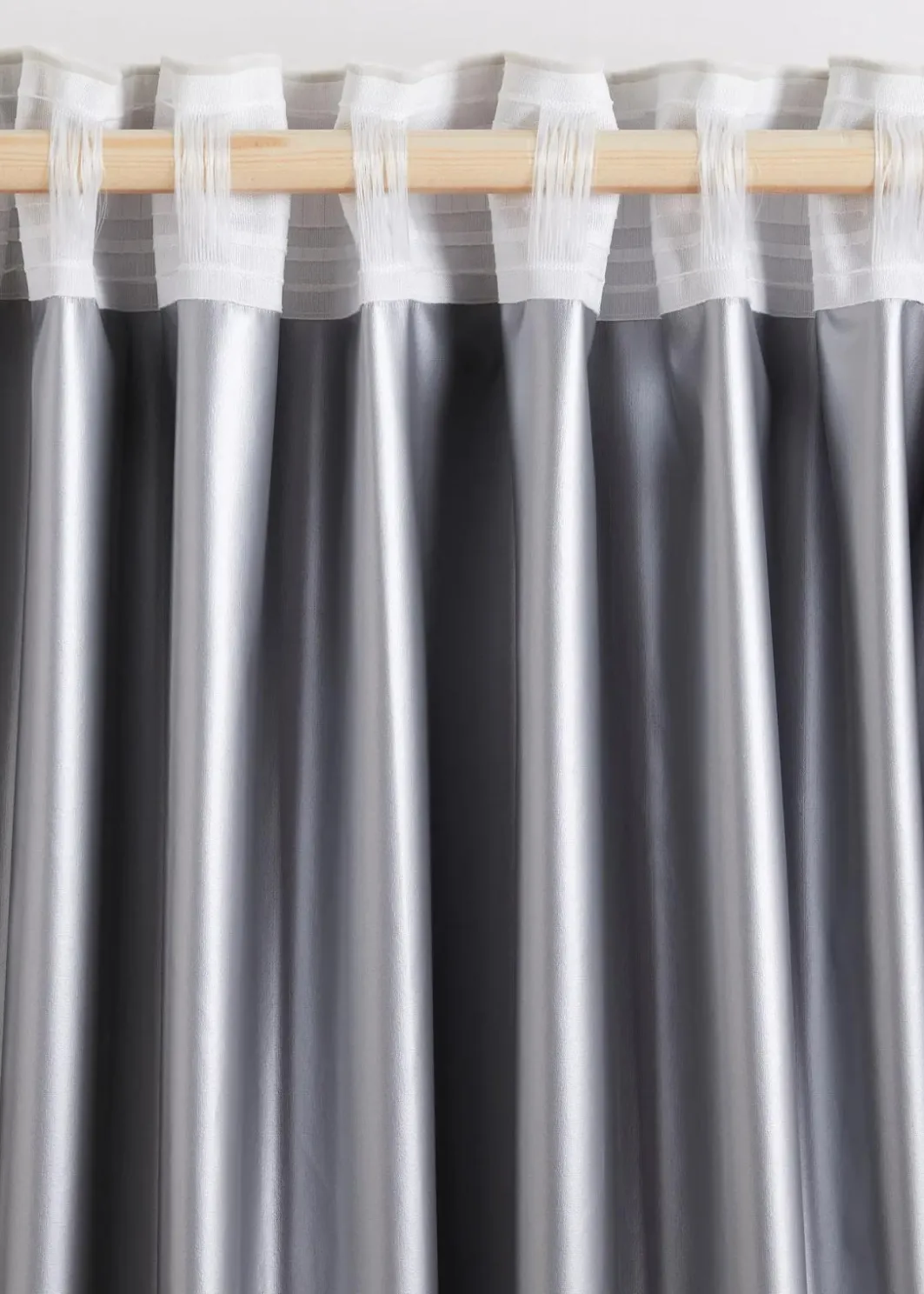 bonprix Vorhänge|Fensterverdunkelung|Thermo Verdunkelungsvorhang mit samtiger Oberfläche (1er Pack)