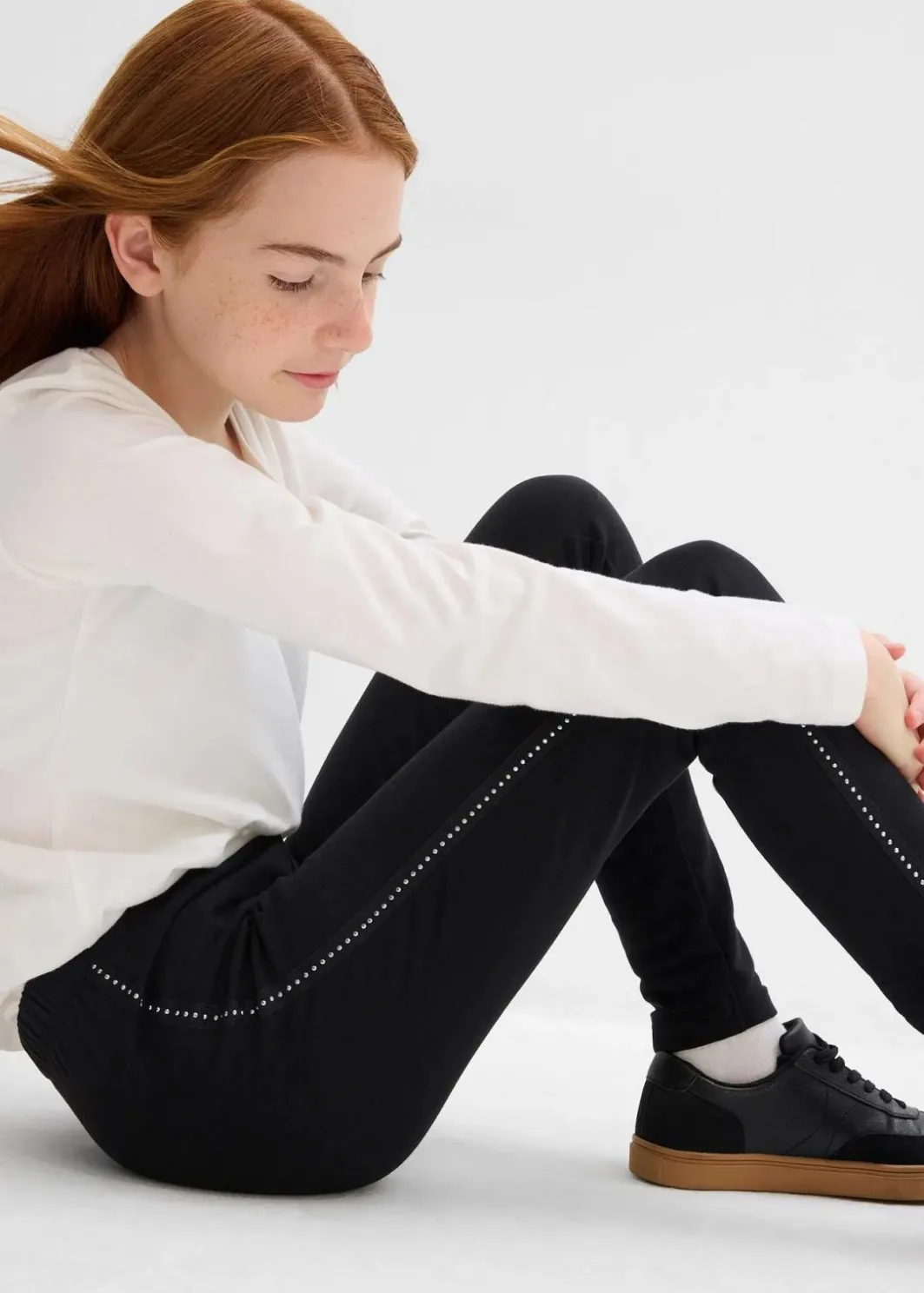 Kinder bonprix Mädchen 9-16 Jahre·Hosen & Leggings|Thermo-Leggings mit Nietenband