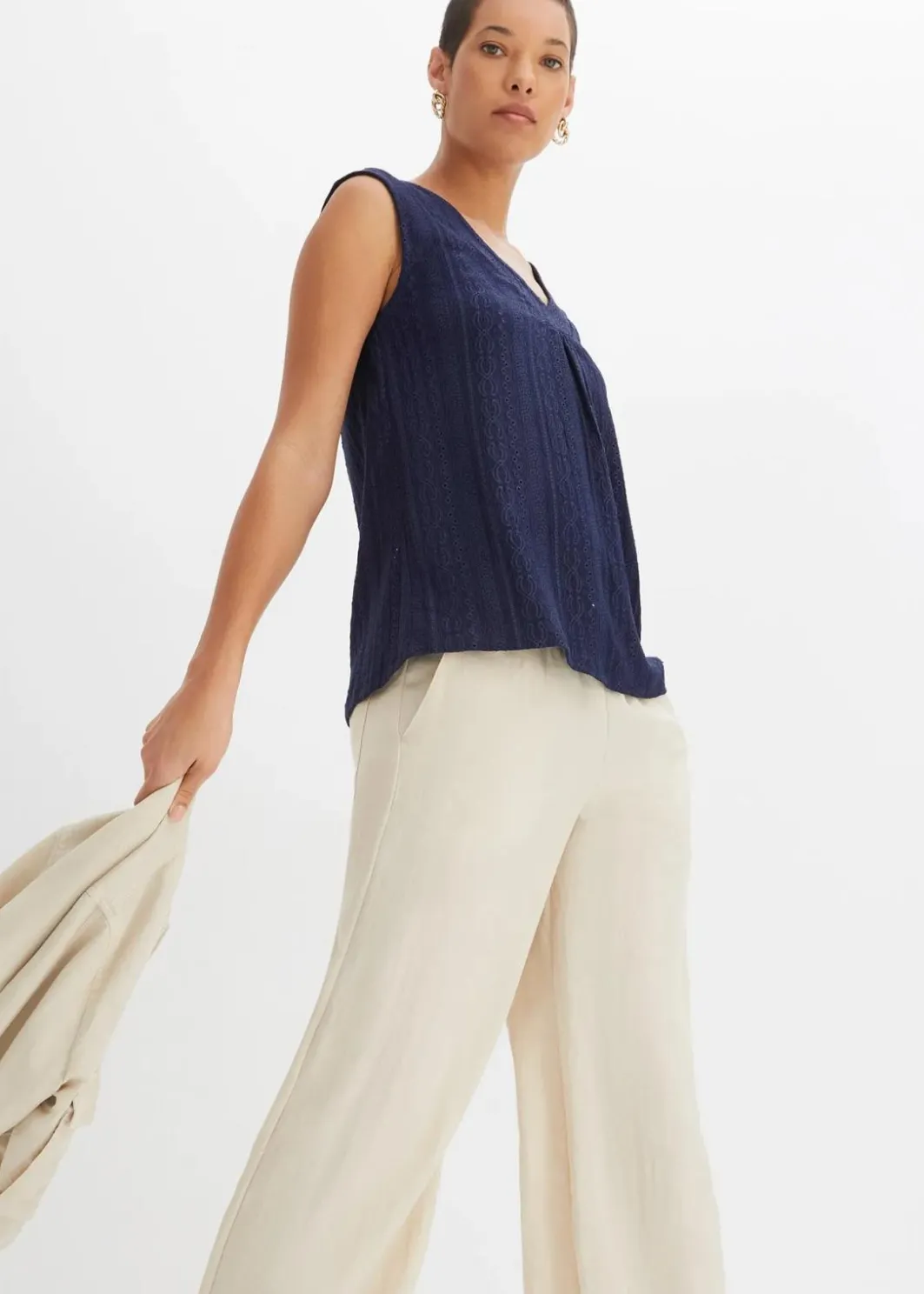 Damen bonprix Shirts & Tops|Top mit Lochstickerei