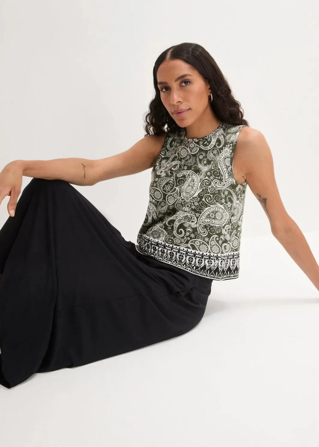 New Top mit Muster aus Viskose Damen Shirts & Tops|Nachhaltigere Materialien