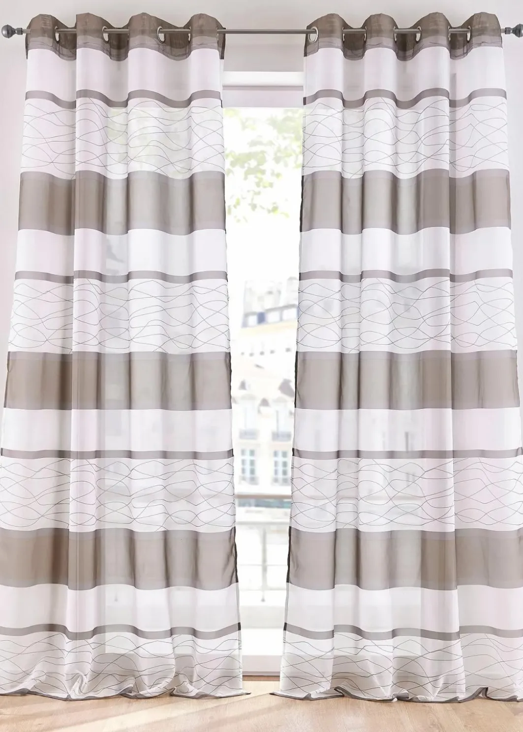 bonprix Gardinen|Transparente Gardine mit Querstreifen Druck (1er Pack)