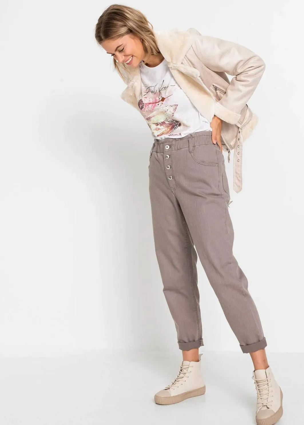Online T-Shirt mit Federdruck Damen Shirts & Tops