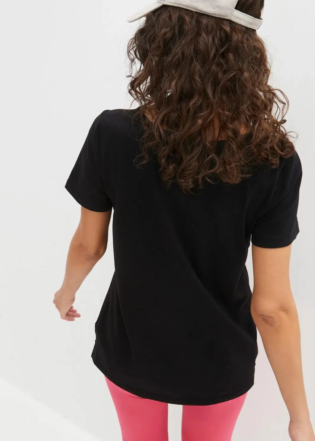 Hot T-Shirt mit Retro-Print Damen Bekleidung·Sweat|Nachhaltigere Materialien