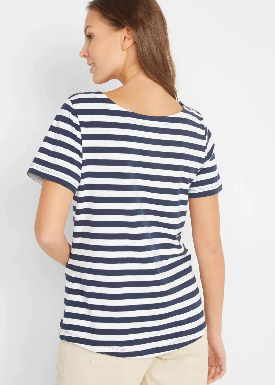 Outlet T-Shirt mit U-Boot-Ausschnitt Damen Bekleidung·Röcke|Basics