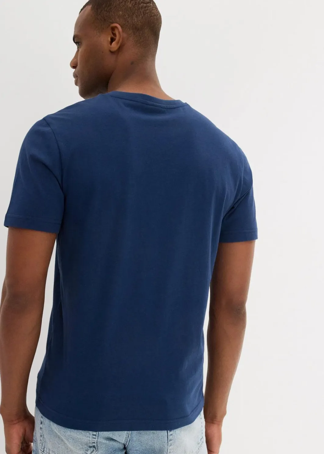 New T-Shirt mit V-Ausschnitt aus reiner Bio-Baumwolle (2er Pack) Herren Shirts & Polos|Basics