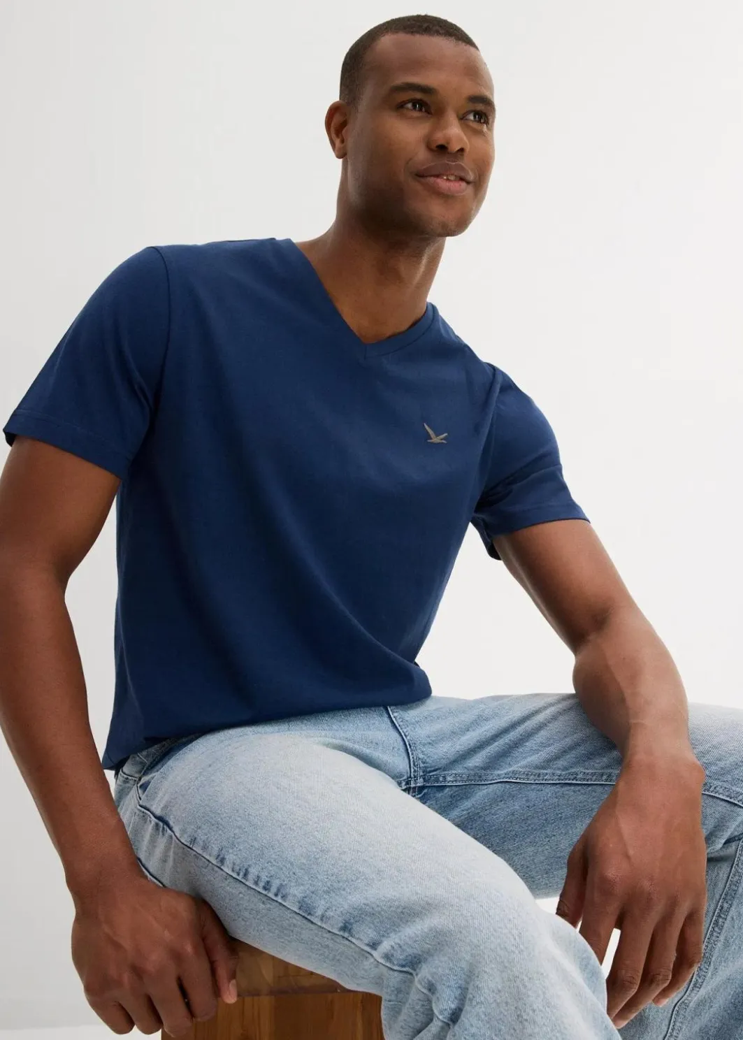 New T-Shirt mit V-Ausschnitt aus reiner Bio-Baumwolle (2er Pack) Herren Shirts & Polos|Basics