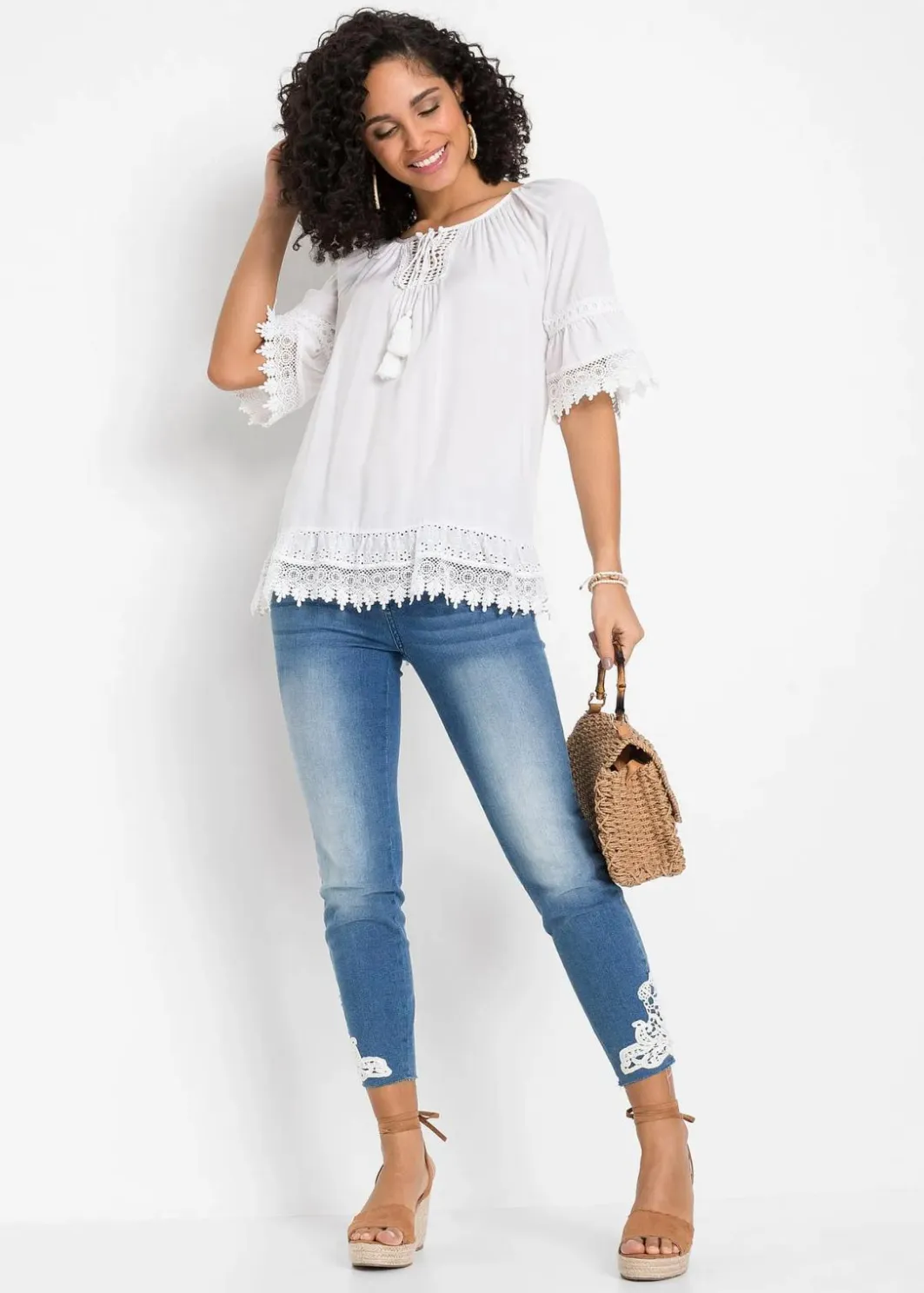 Damen bonprix Blusen & Tuniken|Nachhaltigere Materialien|Tunika mit Spitze aus softer Viskose