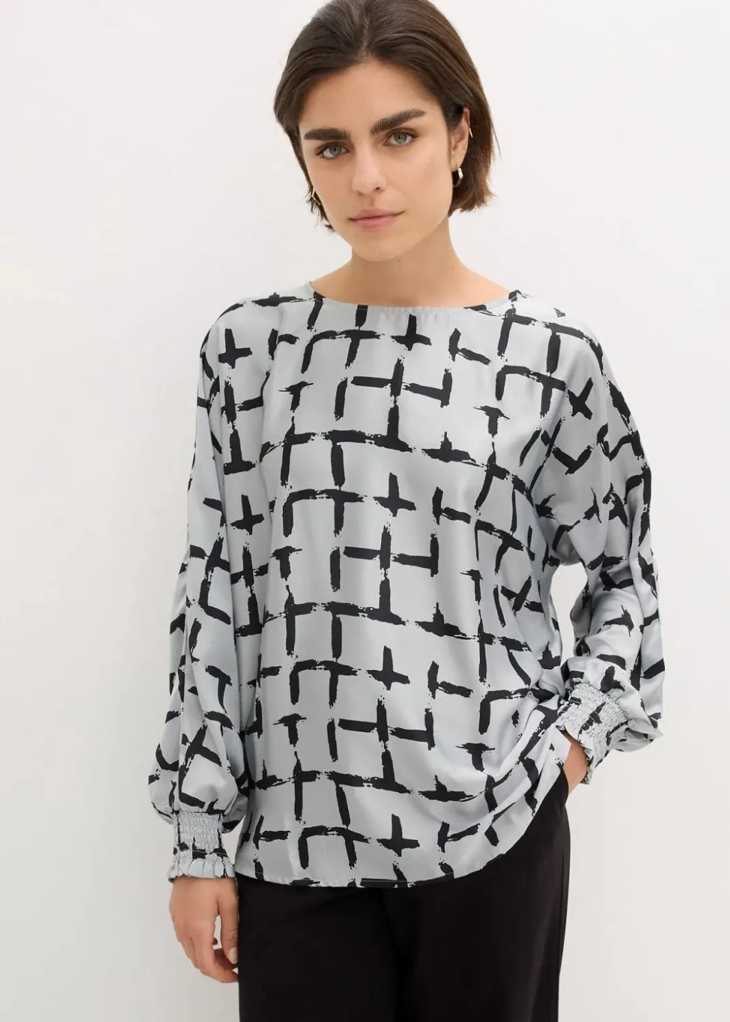 Damen bonprix Bekleidung·Jacken & Mäntel|Blusen & Tuniken|Tunikabluse mit Fledermausärmeln