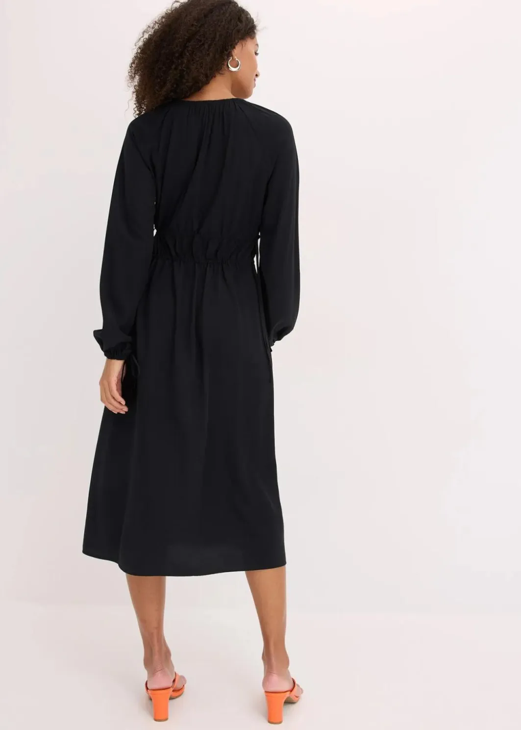 Clearance Tunika-Kleid aus fließendem Viskose-Mix Damen Kleider|Bekleidung·Pullover & Strickjacken