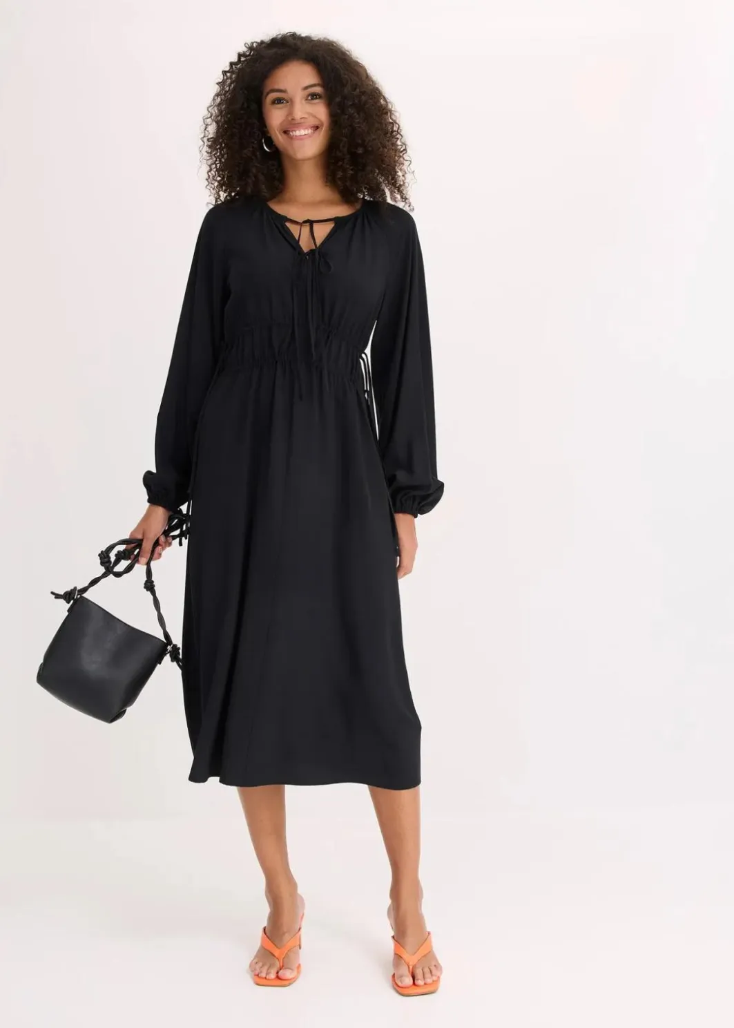 Clearance Tunika-Kleid aus fließendem Viskose-Mix Damen Kleider|Bekleidung·Pullover & Strickjacken