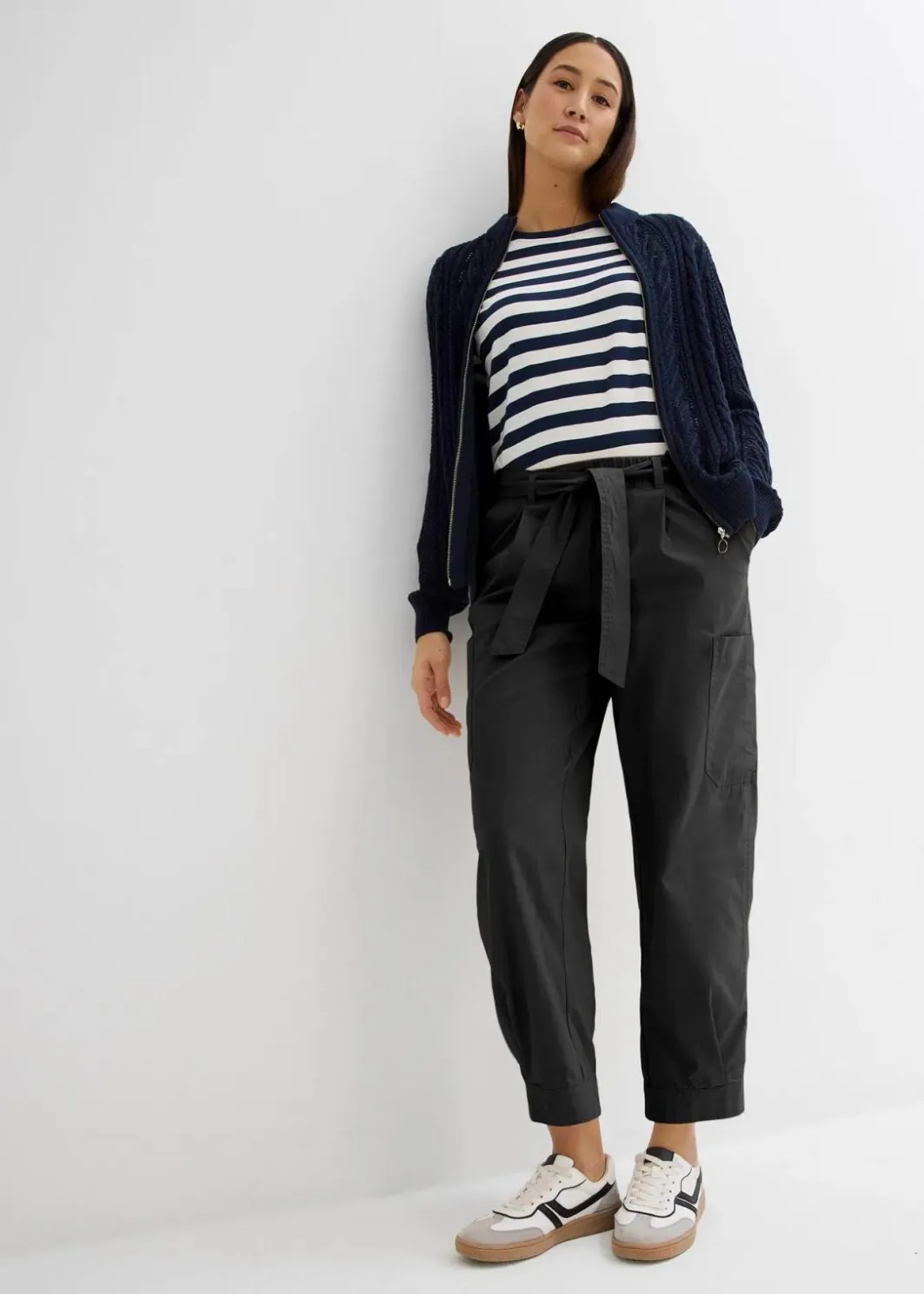 Damen bonprix Bekleidung·Kleider|Hosen|Verkürzte Cargo-Hose