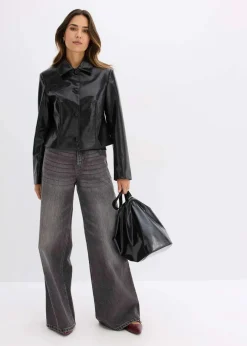 Verkürzte Lederimitat-Jacke mit glossy Krokoprägung Damen Jacken & Mäntel