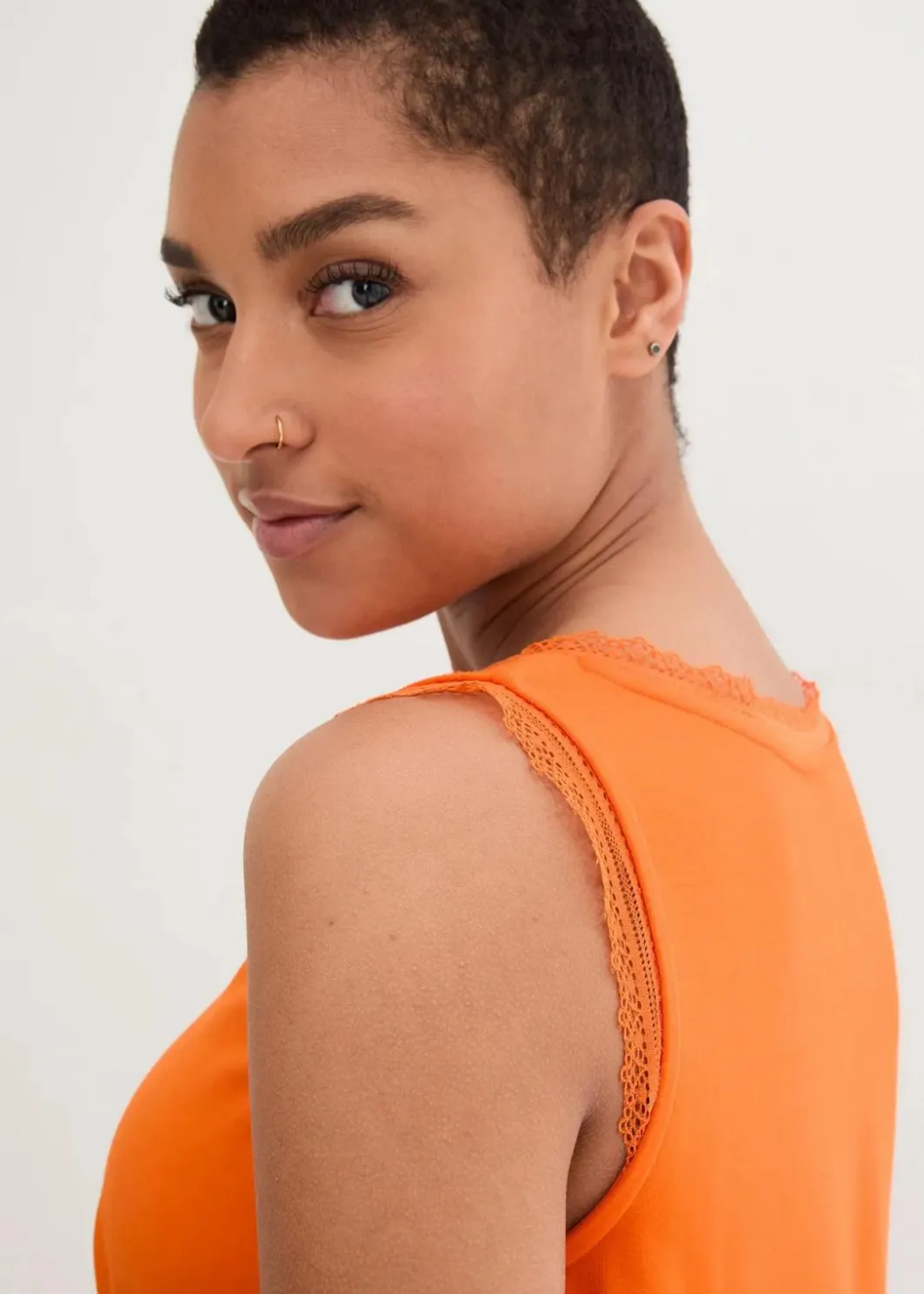 Hot Viskose-Top mit Spitze Damen Shirts & Tops