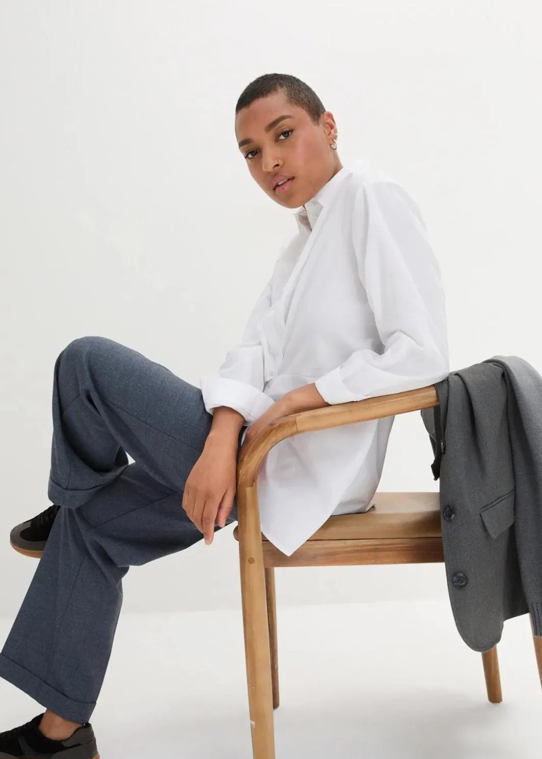 Damen bonprix Bekleidung·Jacken & Mäntel|Blusen & Tuniken|Vokuhila-Bluse in reiner Baumwolle