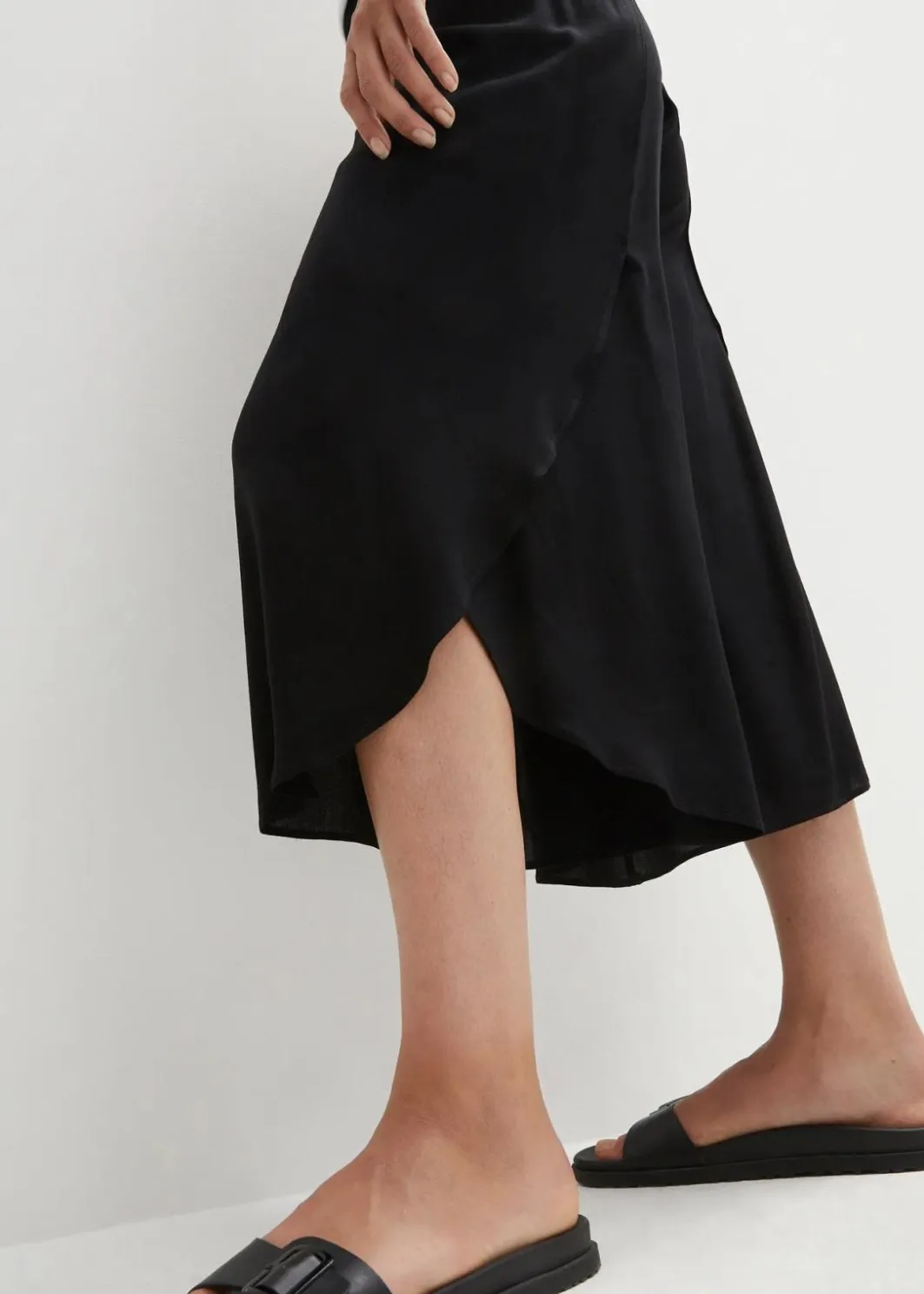Online Wadenlange Culotte aus nachhaltiger Viskose Damen Bekleidung·Kleider|Hosen