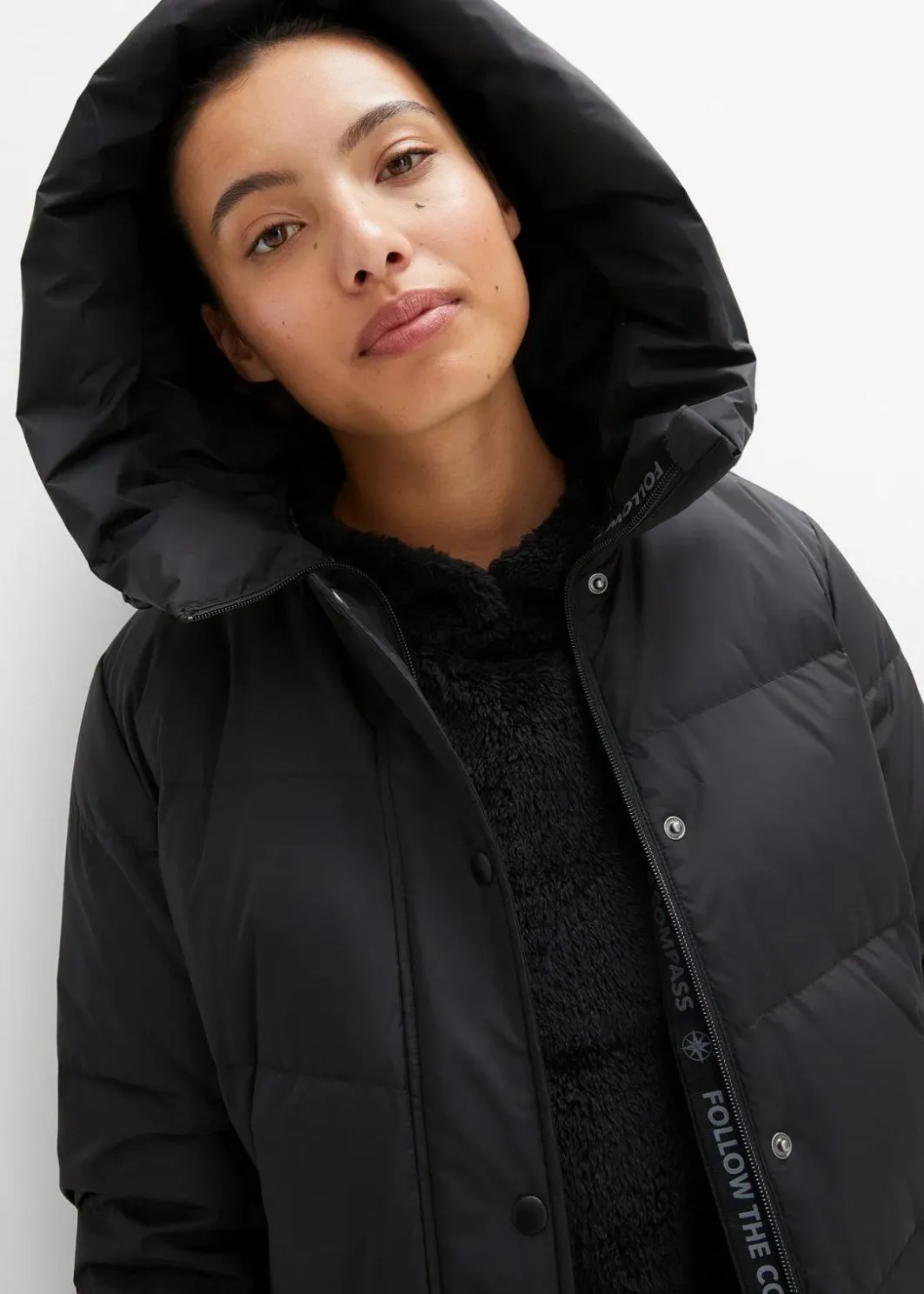 Sale wasserabweisender Daunenmantel mit bedrucktem Innenfutter Damen Bekleidung·Hosen|Jacken & Mäntel