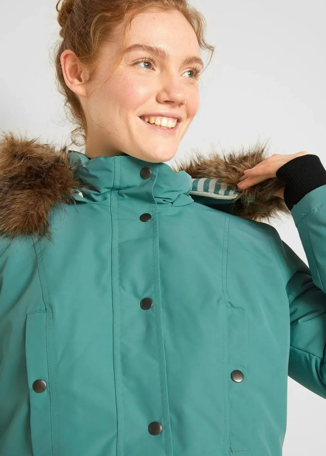 Discount wasserdichte Outdoor-Funktions-Jacke mit Kapuze Damen Bekleidung·Hosen|Nachhaltigere Materialien